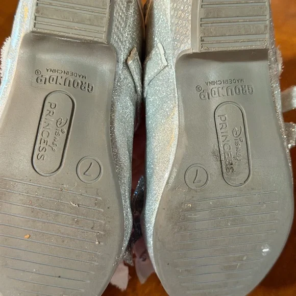 Toddler Disney Princess Mary Jane Heels Silver - Picture 4 of 4